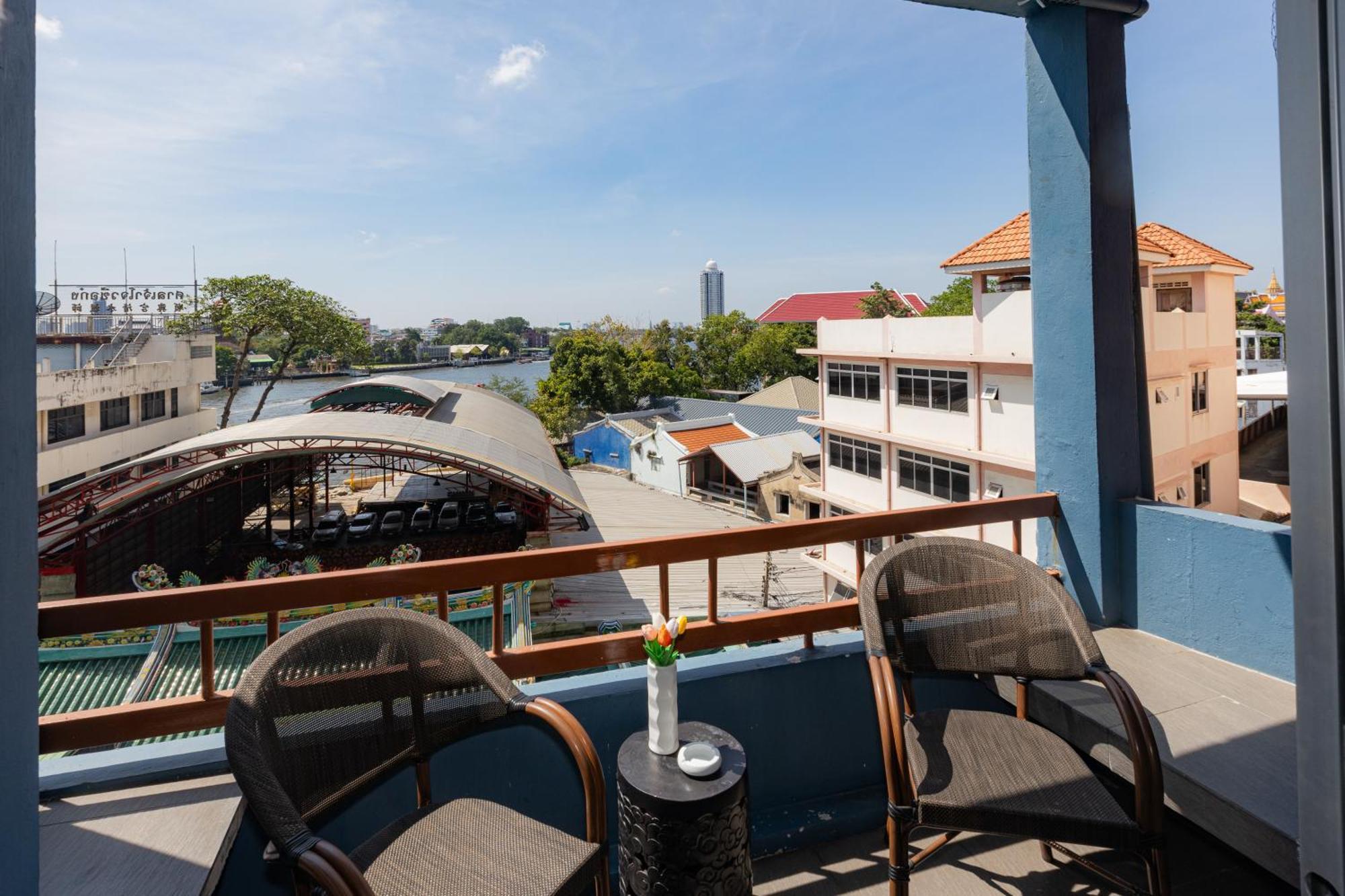 Riverview Residence Bangkok Exterior foto